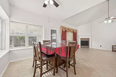 4919 Falls Circle, Missouri City, TX 77459 - Photo 15