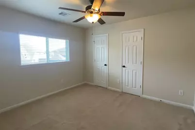 2445 Iniesta Lane, League City, TX 77573 - Photo 11