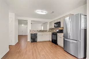 19423 Bold River Rd, Tomball, TX 77375 - Photo 11