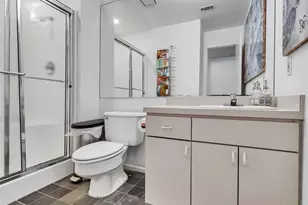 1220 Hawthorne St, Houston, TX 77006 - Photo 11