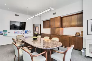 1220 Hawthorne St, Houston, TX 77006 - Photo 13