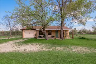 918 Fm 247 Rd, Huntsville, TX 77320 - Photo 33