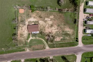 918 Fm 247 Rd, Huntsville, TX 77320 - Photo 3