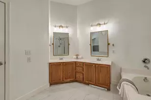 8815 Sunforest Ln, Pearland, TX 77584 - Photo 23