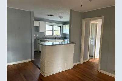 5225 Longmeadow Street, Houston, TX 77033 - Photo 5