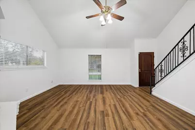3706 Royal Manor Drive, Houston, TX 77082 - Photo 5