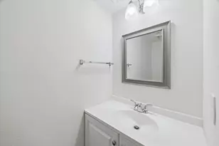 3706 Royal Manor Dr, Houston, TX 77082 - Photo 9