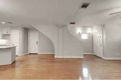 5951 South Loop E #10, Houston, TX 77033 - Photo 5