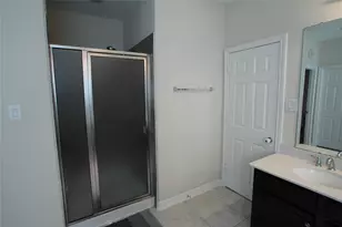 9406 Heath River Ln, Cypress, TX 77433 - Photo 13