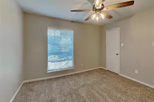 3303 Knoll Manor Dr, Houston, TX 77345 - Photo 17