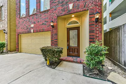 1117 Saint Agnes Street #C, Houston, TX 77030 - Photo 1