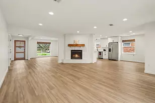 5814 Braesheather Dr, Houston, TX 77096 - Photo 19