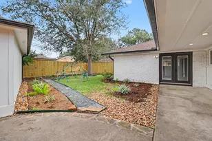 5814 Braesheather Dr, Houston, TX 77096 - Photo 37