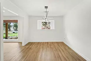 5814 Braesheather Dr, Houston, TX 77096 - Photo 11