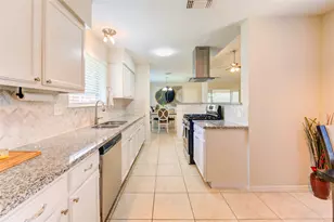 7918 Tamayo Dr, Houston, TX 77083 - Photo 27