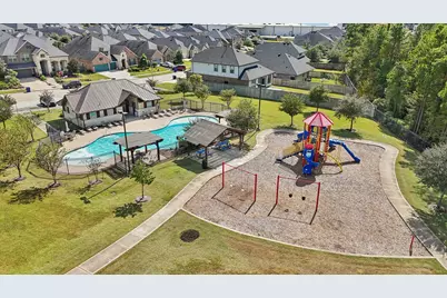 428 Springfield Terrace Drive, Conroe, TX 77304 - Photo 27
