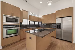 724 Ruthven St, Houston, TX 77019 - Photo 19