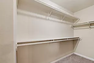 5810 Post Oak Manor Dr, Houston, TX 77085 - Photo 25