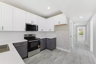 9722 Tuffly St, Houston, TX 77029 - Photo 15