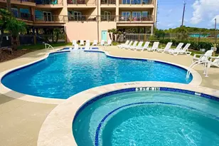 9520 Seawall Blvd, Galveston, TX 77554 - Photo 39
