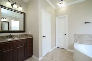 162 Hearthshire Cir, Magnolia, TX 77354 - Photo 17