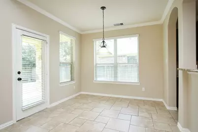 162 Hearthshire Cir, The Woodlands, TX 77354 - Photo 13