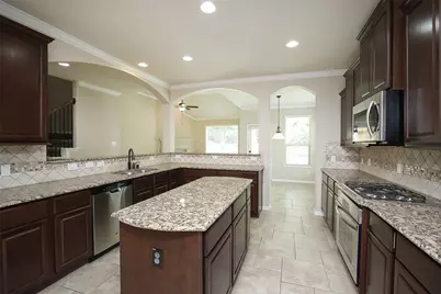 162 Hearthshire Cir, The Woodlands, TX 77354 - Photo 15