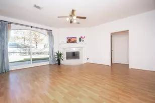 4323 Magnolia Ln, Sugar Land, TX 77478 - Photo 13