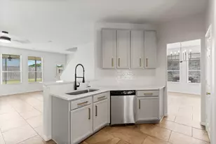 2437 Aspen Dale Dr, Spring, TX 77386 - Photo 9