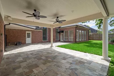70 Pipers Walk, Sugar Land, TX 77479 - Photo 31
