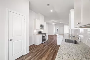 25786 John Wayne Ct, Splendora, TX 77372 - Photo 11