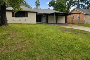 6218 Gaston St, Houston, TX 77016 - Photo 1