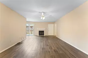 10871 Braes Bend Dr, Houston, TX 77071 - Photo 1