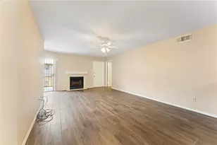 10871 Braes Bend Dr, Houston, TX 77071 - Photo 7