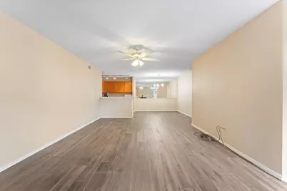 10871 Braes Bend Drive #10871, Houston, TX 77071 - Photo 5