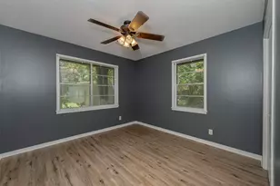 504 Red Bud St, Caldwell, TX 77836 - Photo 9