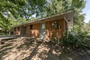 504 Red Bud St, Caldwell, TX 77836 - Photo 19