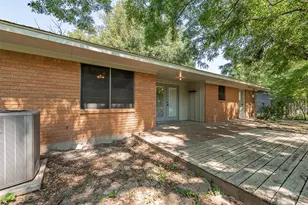 504 Red Bud St, Caldwell, TX 77836 - Photo 17