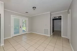 504 Red Bud St, Caldwell, TX 77836 - Photo 3
