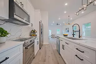 6747 Liverpool St, Houston, TX 77021 - Photo 7