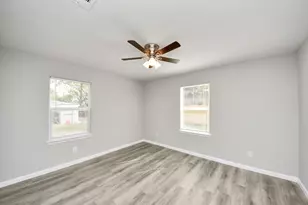 4842 Larkspur St, Houston, TX 77033 - Photo 31