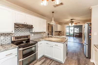 7684 Boardwalk, Lumberton, TX 77657 - Photo 11