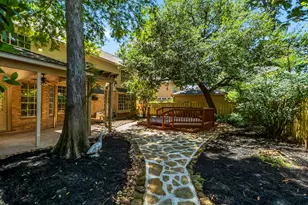 78 N Cochrans Green Cir, The Woodlands, TX 77381 - Photo 31