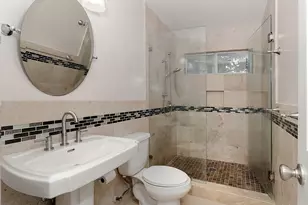 34 Cypress Bayou Ct, The Woodlands, TX 77382 - Photo 17