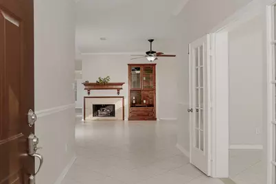 34 Cypress Bayou Court, The Woodlands, TX 77382 - Photo 5