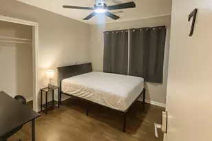 5400 Lotus St, Houston, TX 77085 - Photo 11
