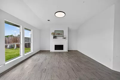16119 Mission Glen Drive, Houston, TX 77083 - Photo 11