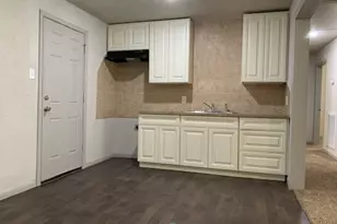 3107 Friar Point Rd, Houston, TX 77051 - Photo 3