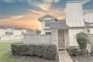 13611 Garden Grove Ct, Houston, TX 77082 - Photo 1