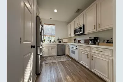 1702 Tuam Street #B, Houston, TX 77004 - Photo 9